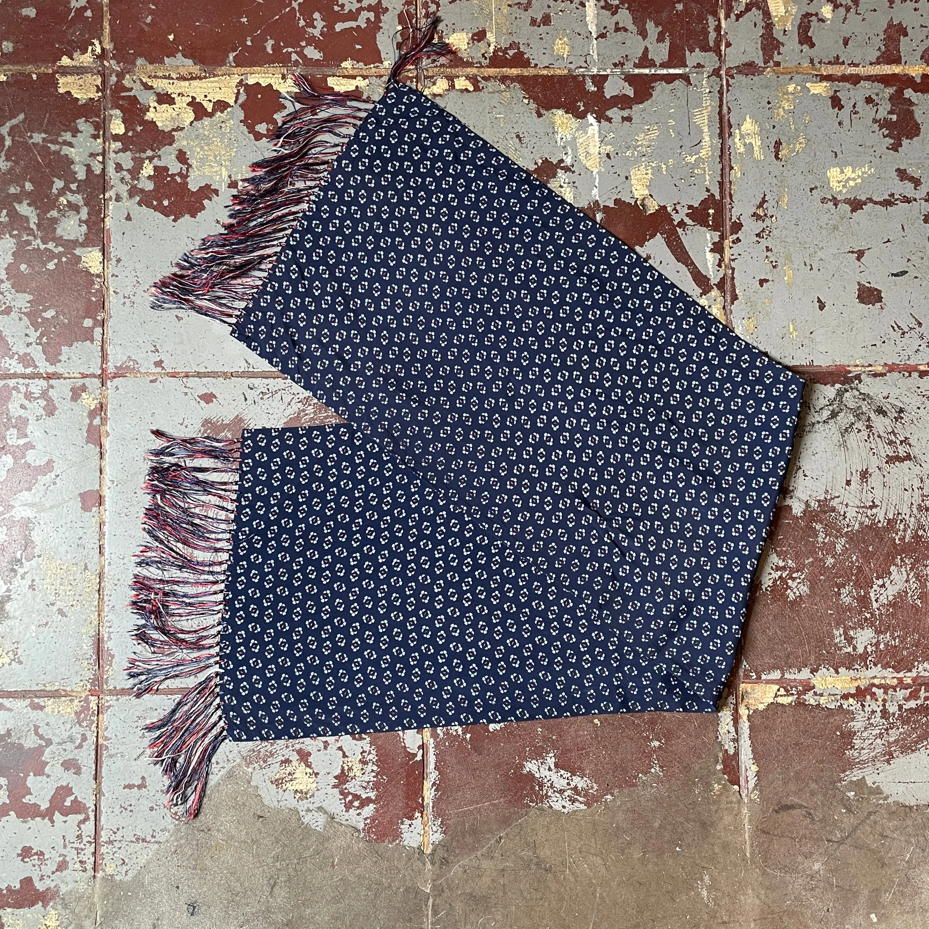 40's Patterned Blue Scarf - OS