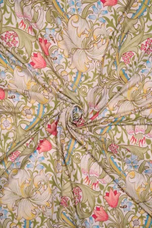 Alluring Vintage Floral Pattern Printed Muslin Fabric