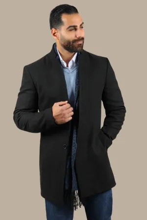 Black Elegance: The Classic Coat Col Mao in Basic Black