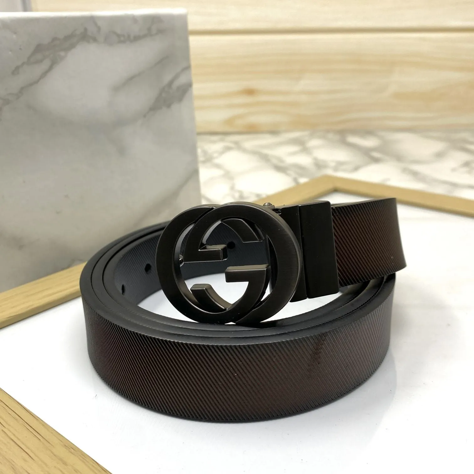 Classic Design Reversible Strap Belt For Men-JonasParamount