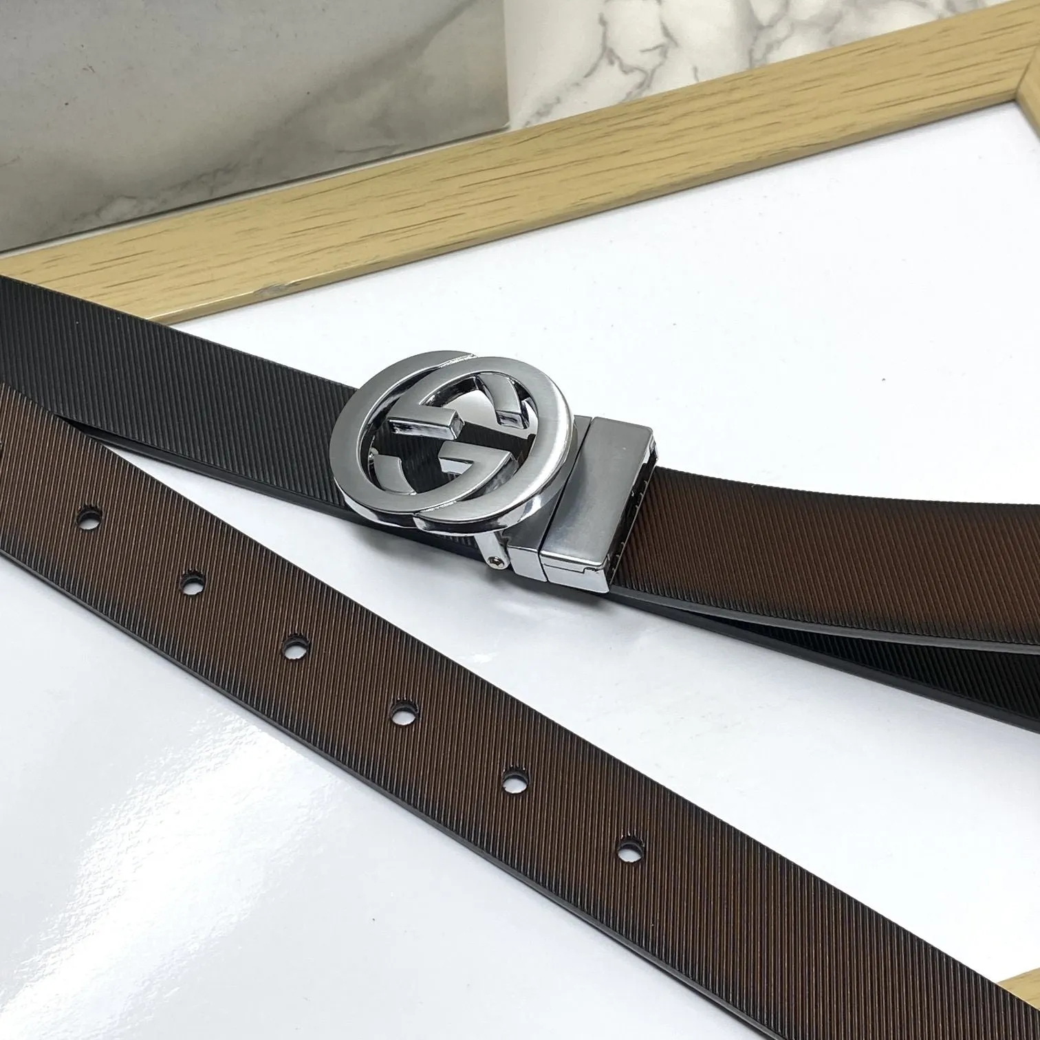 Classic Design Reversible Strap Belt For Men-JonasParamount