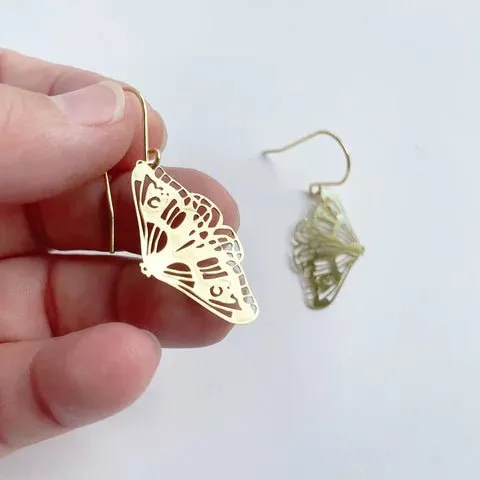 DENZ Mini Moth dangles in gold