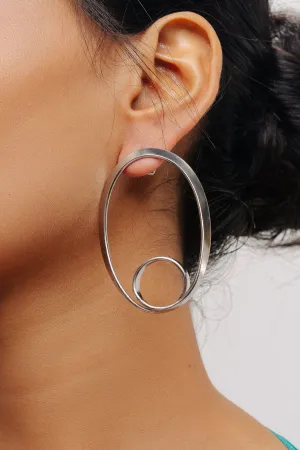 Oval Hoop Earrings In Matte Silver