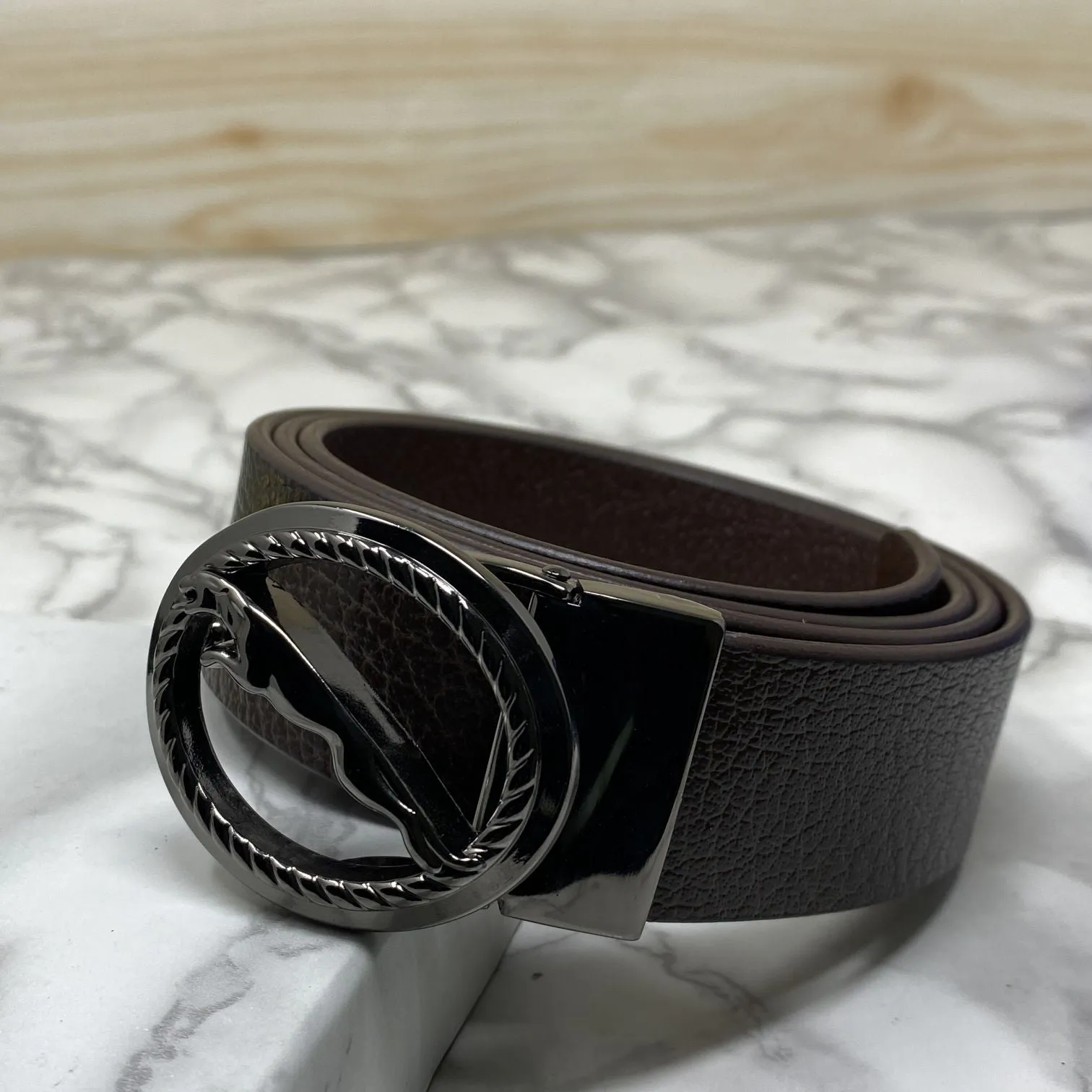 Round Jaguar Metal Buckle With Leather Strap Belt-JonasParamount