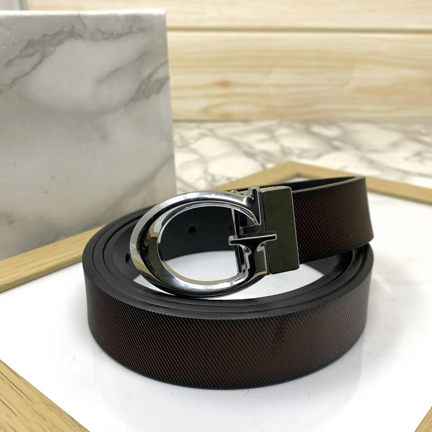 Small G Letter Reversible Strap Belt For Men-JonasParamount