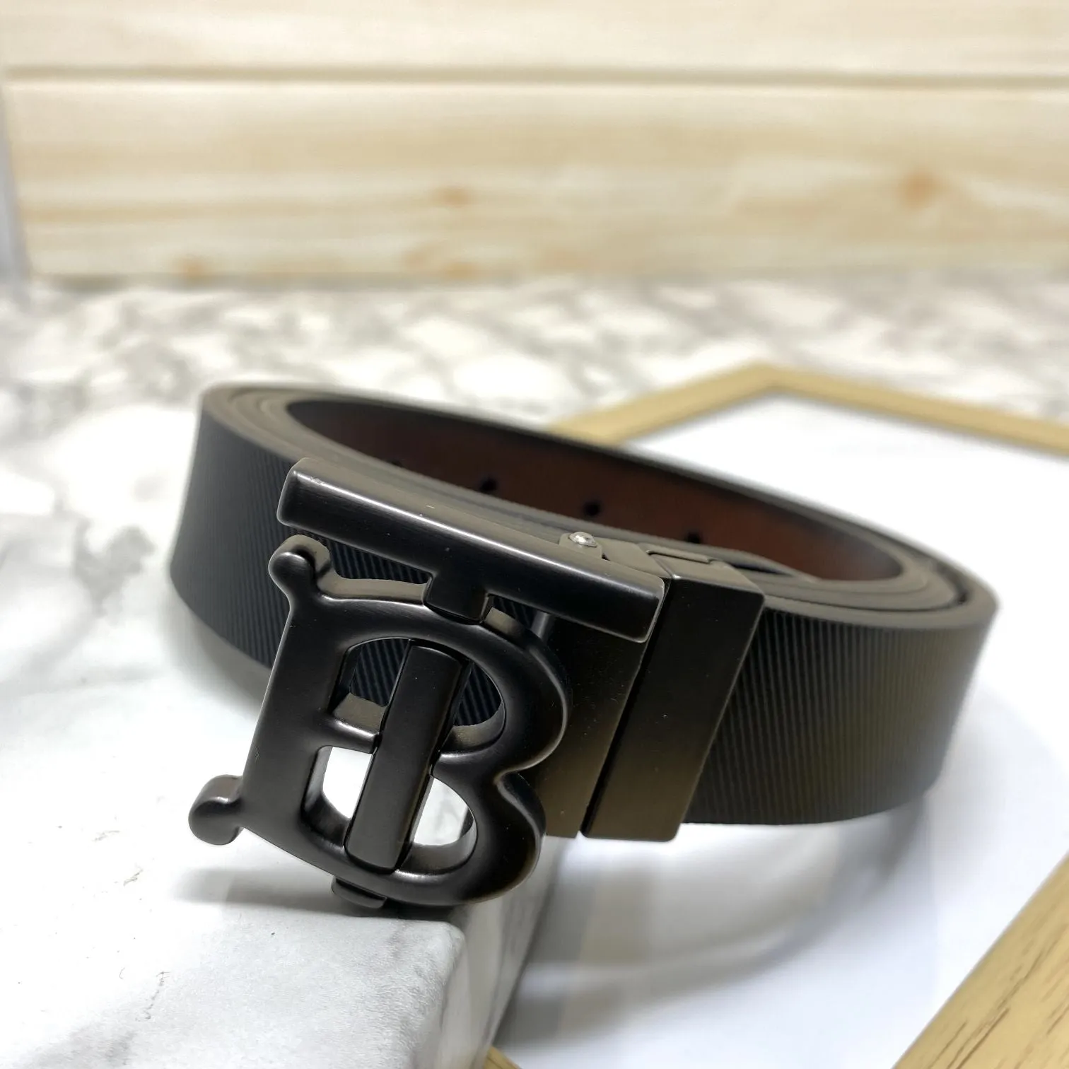 Stylish Casual and Formal Reversible Strap Belt-JonasParamount