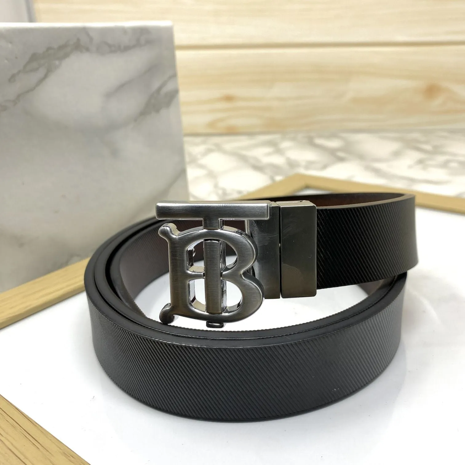 Stylish Casual and Formal Reversible Strap Belt-JonasParamount